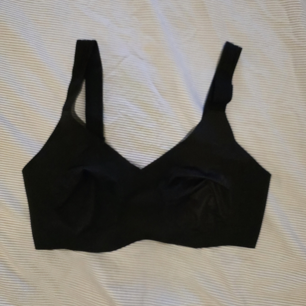 Knix Luxe V-neck Bra Black